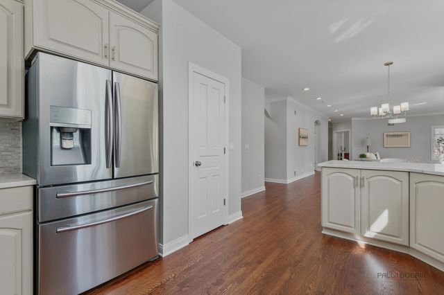 960 Danielson Court, Gurnee, IL 60031