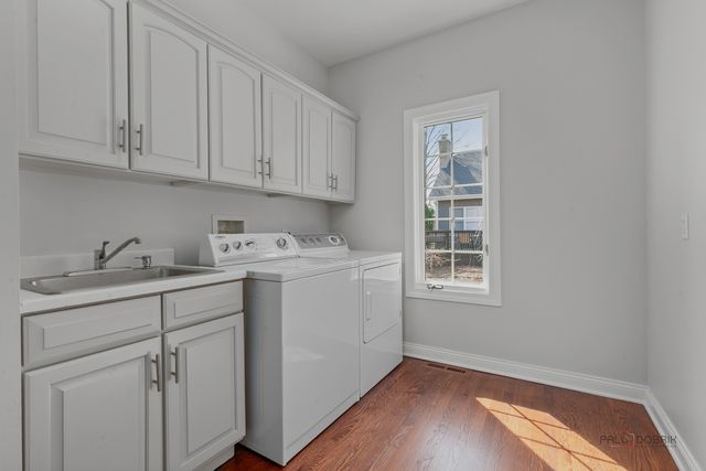 960 Danielson Court, Gurnee, IL 60031