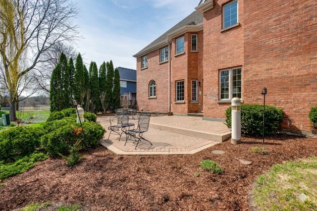 960 Danielson Court, Gurnee, IL 60031