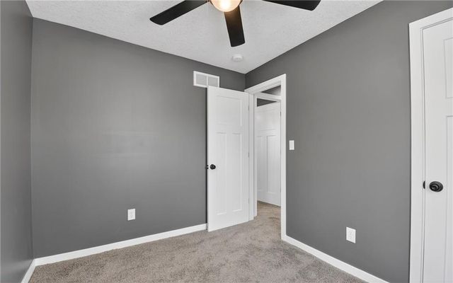 556 S Carlisle Drive, Sugar Creek, MO 64054