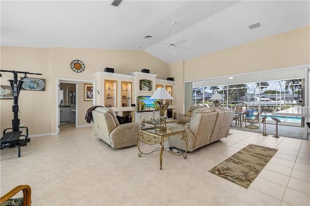 1210 SE 21st AVE, Cape Coral, FL 33990