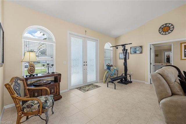 1210 SE 21st AVE, Cape Coral, FL 33990