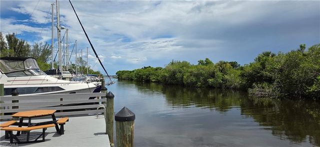 1210 SE 21st AVE, Cape Coral, FL 33990