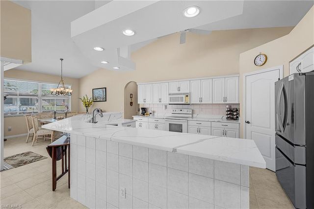 1210 SE 21st AVE, Cape Coral, FL 33990