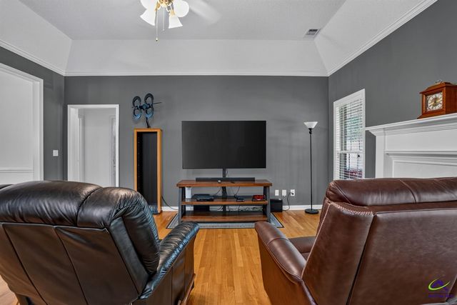 527 Sugarloaf Drive, Macon, GA 31204