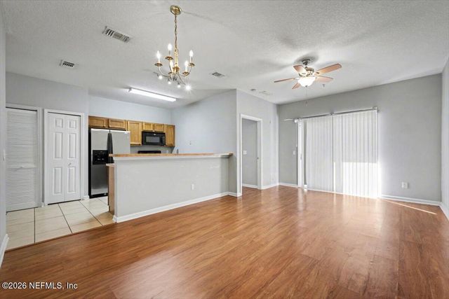 3631 KIRKPATRICK Circle 3, Jacksonville, FL 32210