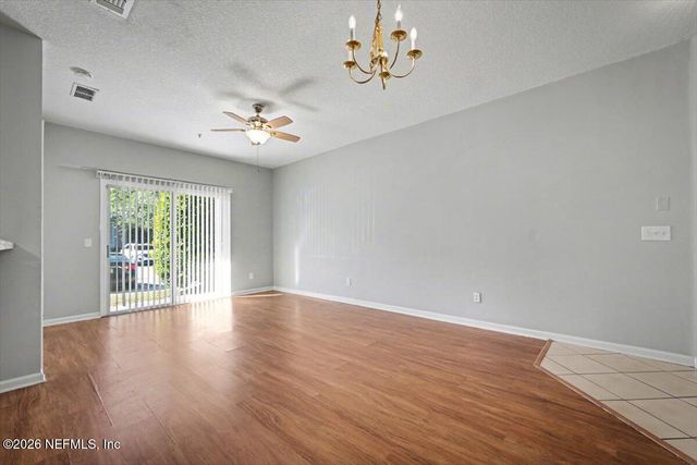 3631 KIRKPATRICK Circle 3, Jacksonville, FL 32210