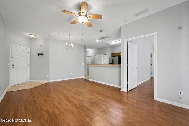 3631 KIRKPATRICK Circle 3, Jacksonville, FL 32210