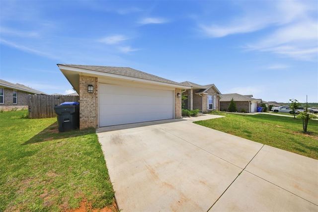 2115 Arcady Avenue, Norman, OK 73026