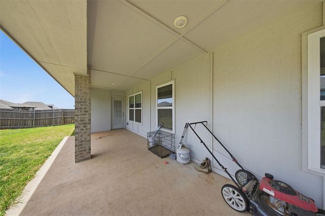 2115 Arcady Avenue, Norman, OK 73026