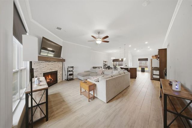 2115 Arcady Avenue, Norman, OK 73026