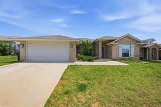2115 Arcady Avenue, Norman, OK 73026