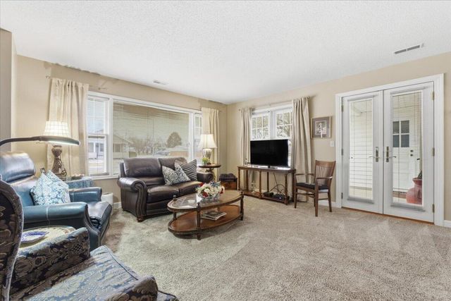 3560 5TH Avenue, Council Bluffs, IA 51501