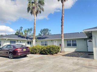 621 SE 13th PL # B, Cape Coral, FL 33990