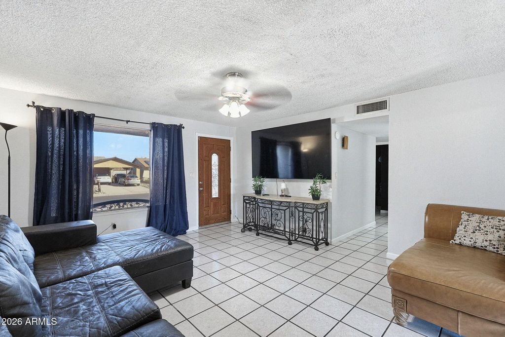 4143 E BURGESS Lane, Phoenix, AZ 85042 — photo 2