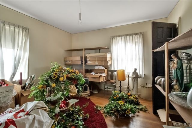 101 Swinburne Street, Buffalo, NY 14212