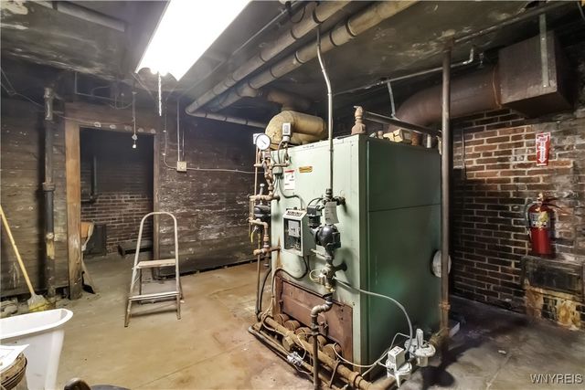 101 Swinburne Street, Buffalo, NY 14212