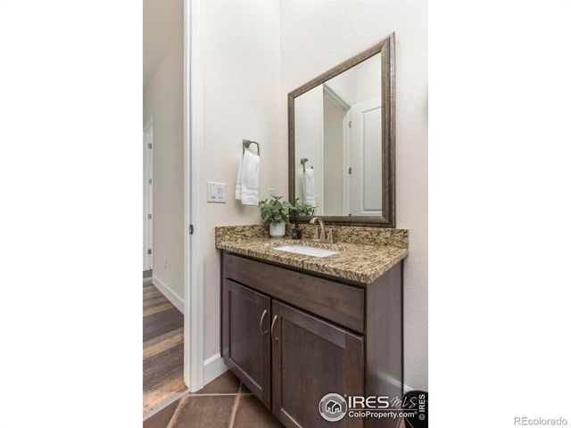 2232 Sedgwick Court, Longmont, CO 80503