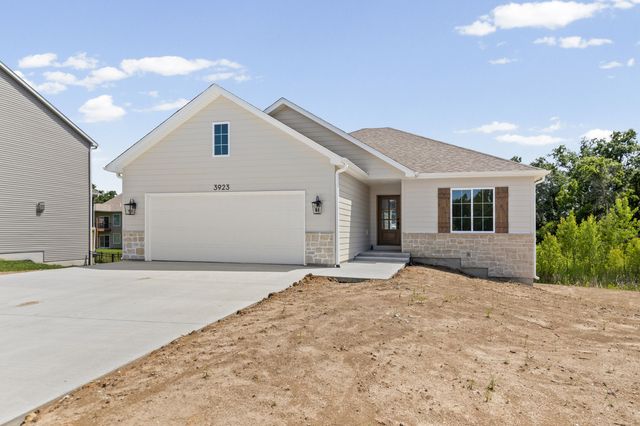 3923 FORESTER CT, Columbia, MO 65202
