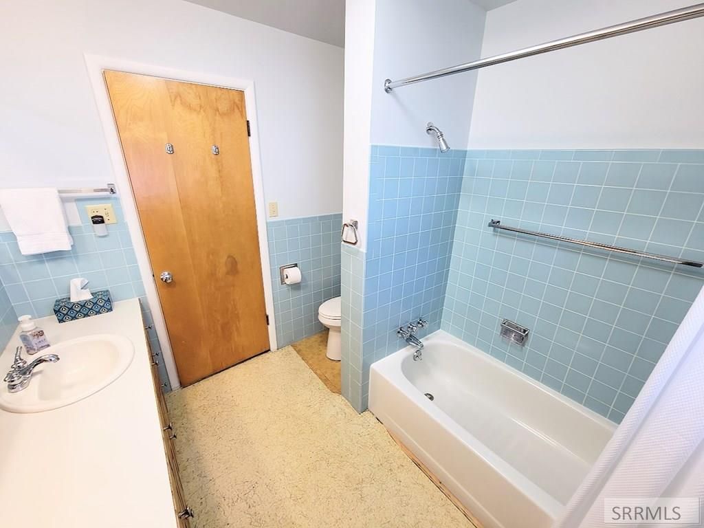 Image 25 of property listing at 967 S Woodruff Avenue, Idaho Falls, ID 83404