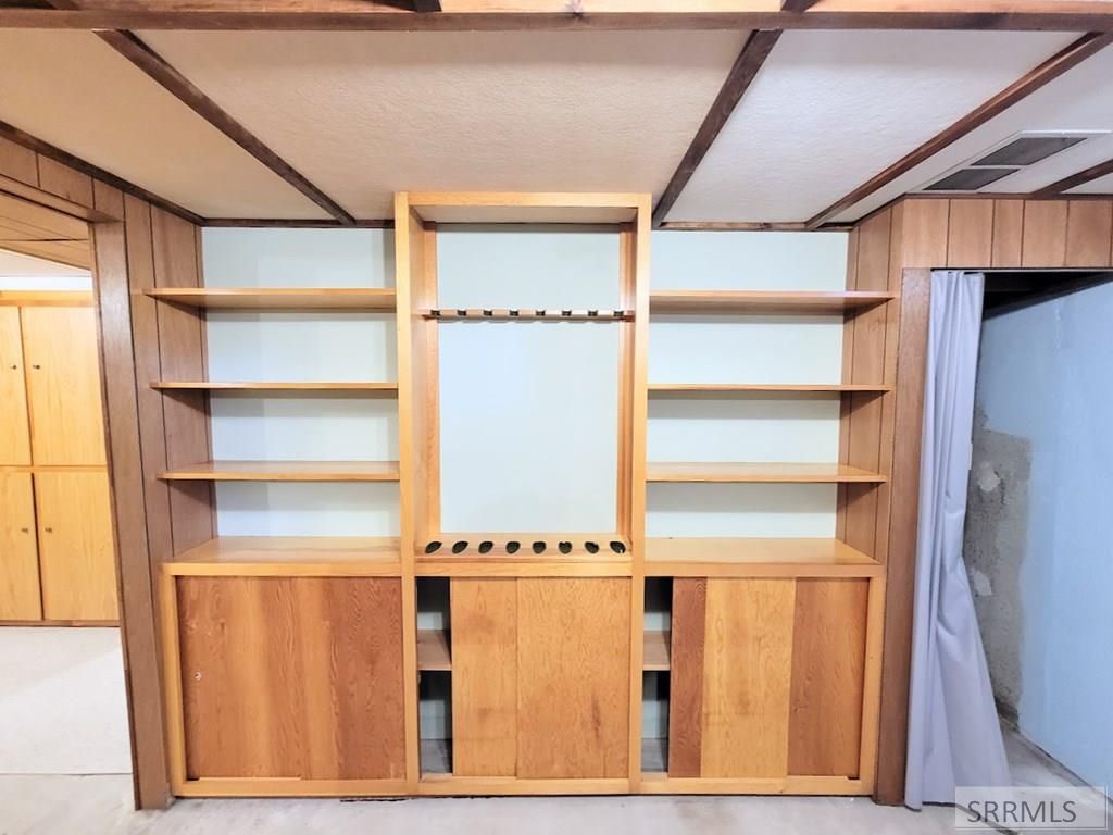 Image 42 of property listing at 967 S Woodruff Avenue, Idaho Falls, ID 83404