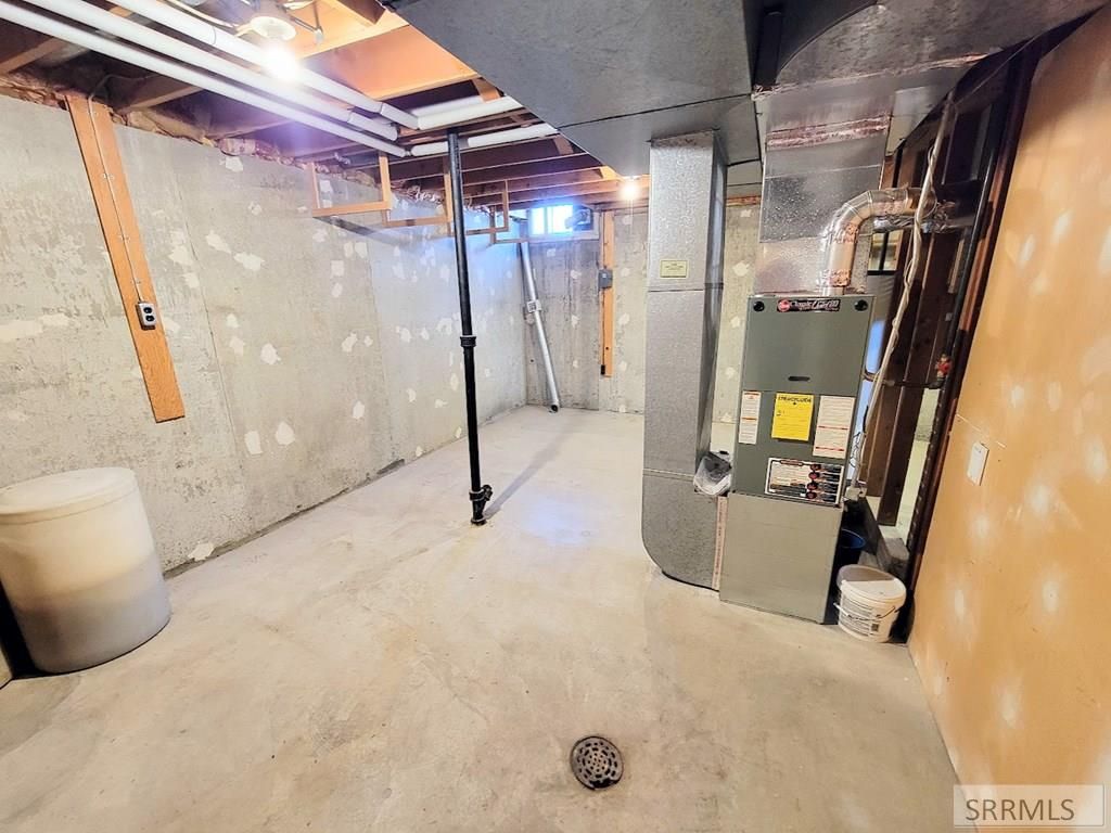 Image 49 of property listing at 967 S Woodruff Avenue, Idaho Falls, ID 83404