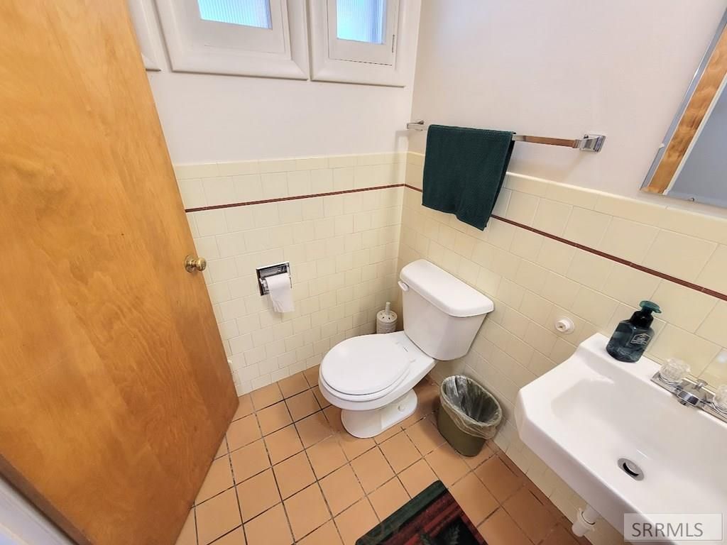 Image 5 of property listing at 967 S Woodruff Avenue, Idaho Falls, ID 83404