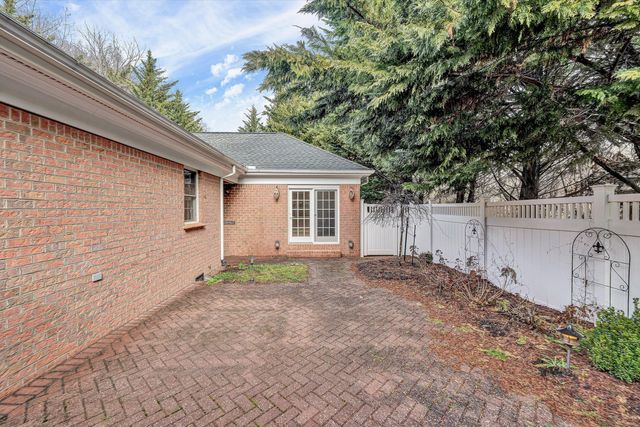 625 Highfield RD, Salem, VA 24153