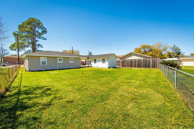 1803 Badt Avenue, Thibodaux, LA 70301