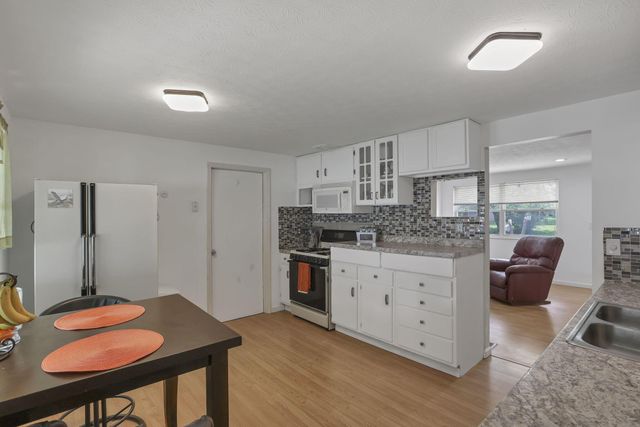 6498 Lexleigh Court, Reynoldsburg, OH 43068