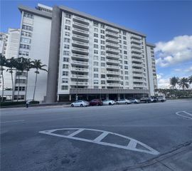 625 Biltmore Way 1103, Coral Gables, FL 33134