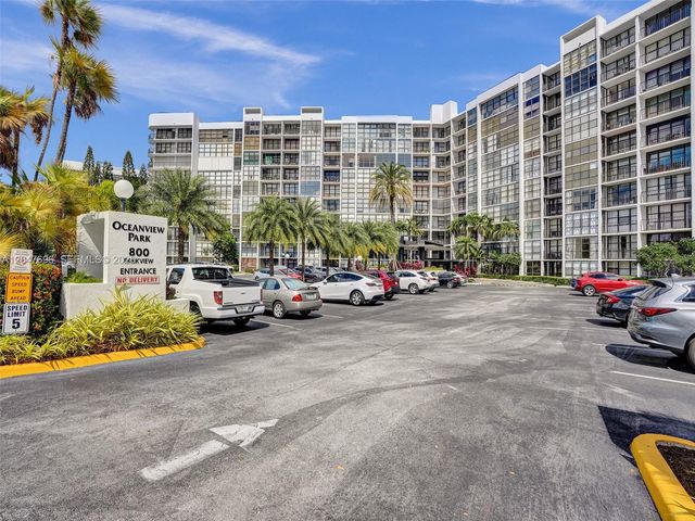 800 Parkview Dr 131, Hallandale Beach, FL 33009