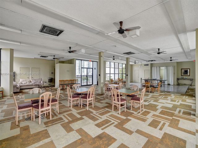 800 Parkview Dr 131, Hallandale Beach, FL 33009