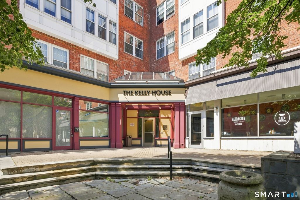 196 Crown Street 502, New Haven, CT 06510