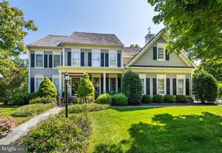 1181 HAWLING PL SW, Leesburg, VA 20175