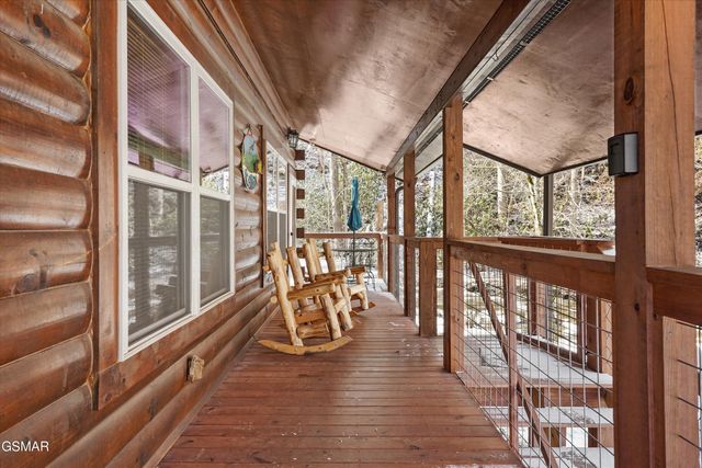 5236 Mathis Branch Road, Cosby, TN 37722