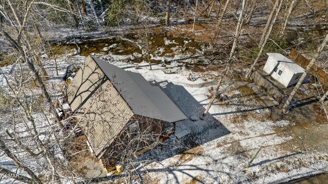 5236 Mathis Branch Road, Cosby, TN 37722