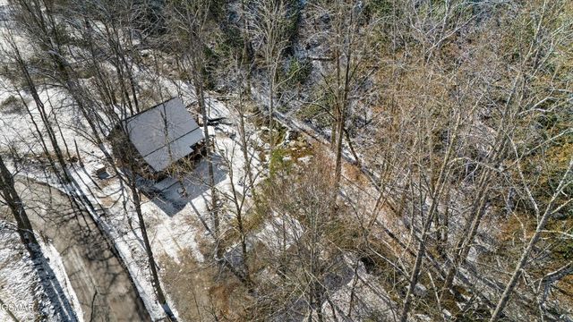 5236 Mathis Branch Road, Cosby, TN 37722