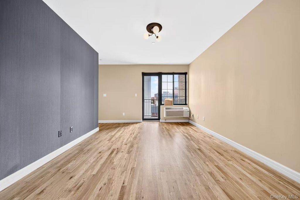 146-14 35th Avenue 7A, Flushing, NY 11354 — photo 3