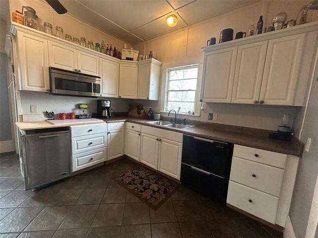 600 NW 2nd Street, Hubbard, TX 76648