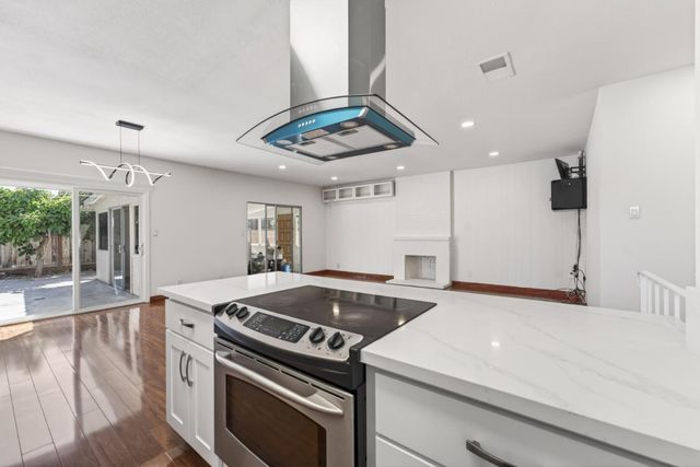 14234 Tiburon Road, San Leandro, CA 94577