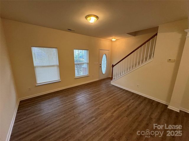 1420 Ladora Drive, Charlotte, NC 28262