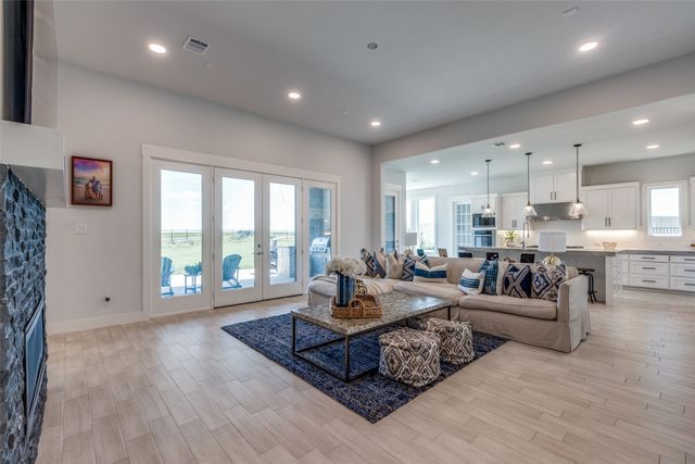 1224 Karsten Ridge Pass, Gunter, TX 75058