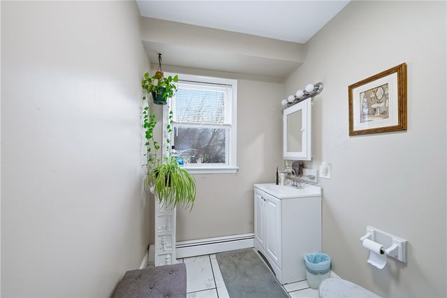 616 Lonsdale Avenue, Central Falls, RI 02863