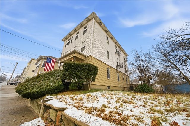 616 Lonsdale Avenue, Central Falls, RI 02863