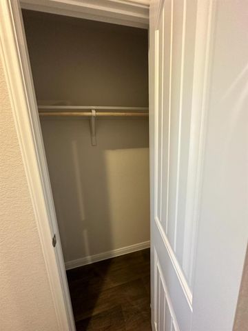 113 BRIGGS LN, San Marcos, TX 78666