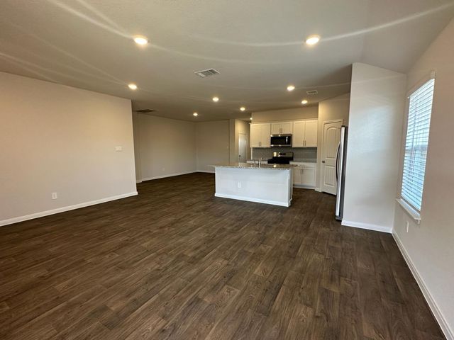 113 BRIGGS LN, San Marcos, TX 78666