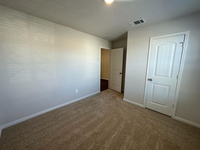 113 BRIGGS LN, San Marcos, TX 78666
