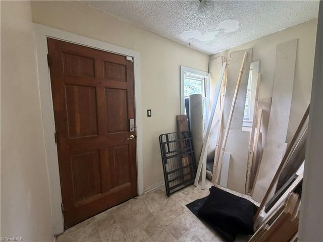 324 E Mcculloch Street, Greensboro, NC 27406