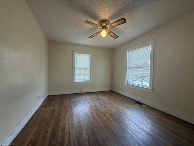 324 E Mcculloch Street, Greensboro, NC 27406